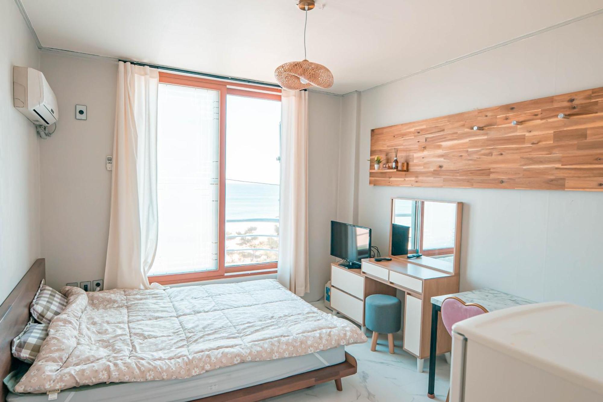 Gangneung Hostel Room photo